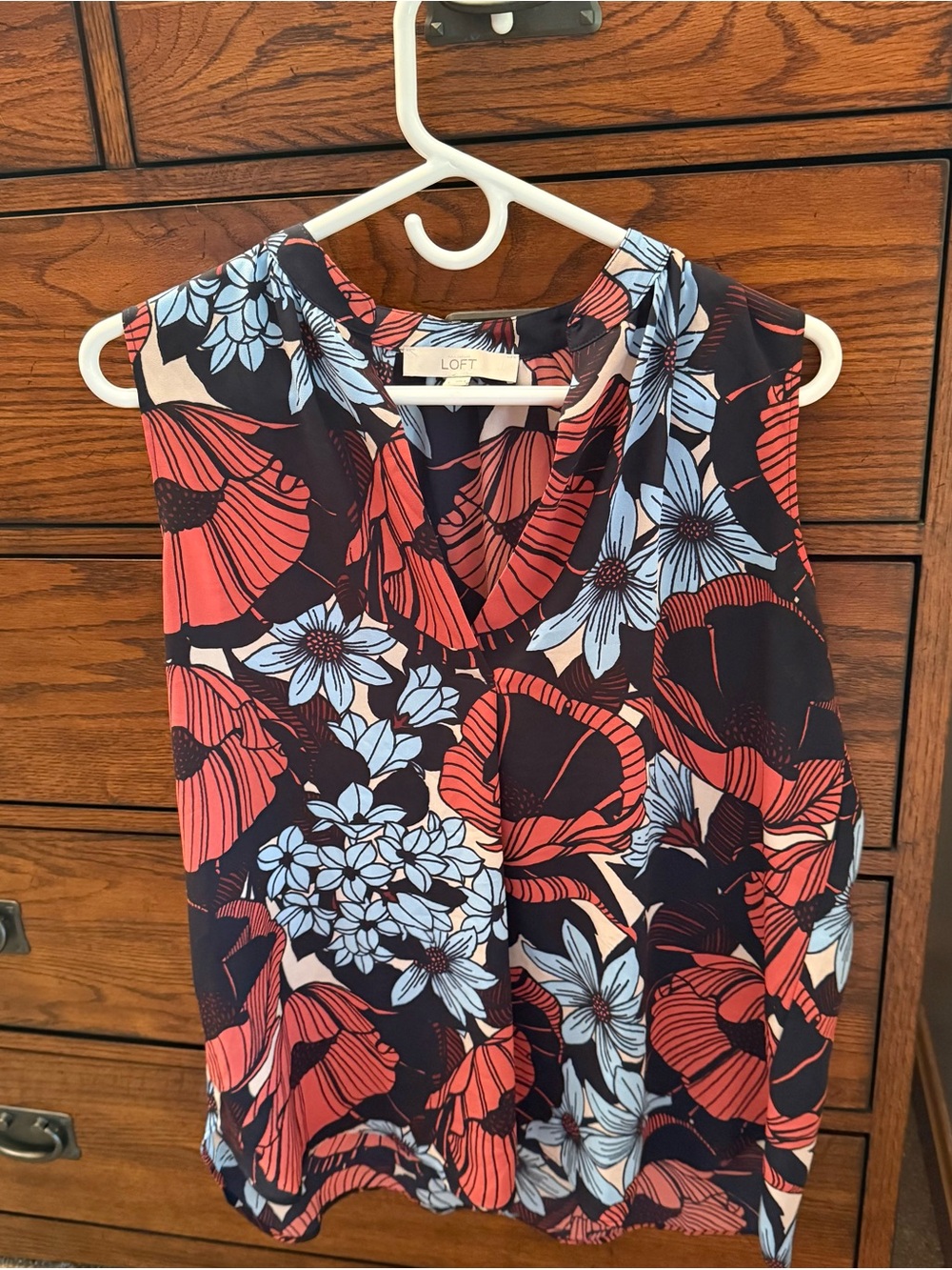 LOFT Women’s Large Shell Flowy Sleeveless Top